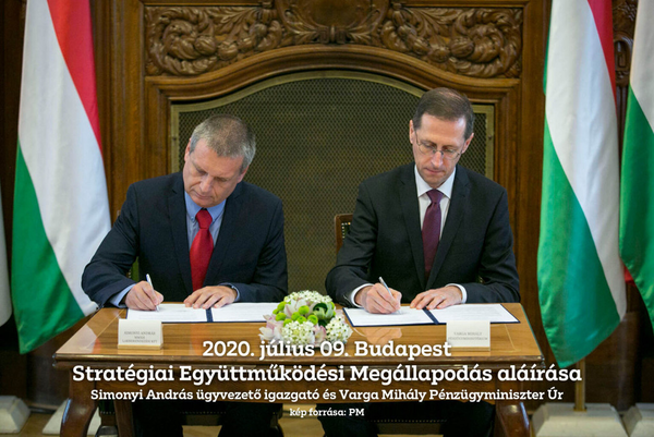 Előnézeti kép PR_VHU_Press Release_20200709_Egyéb_Stratégiai megállapodást írt alá az MMXH Lakberendezési Kft.