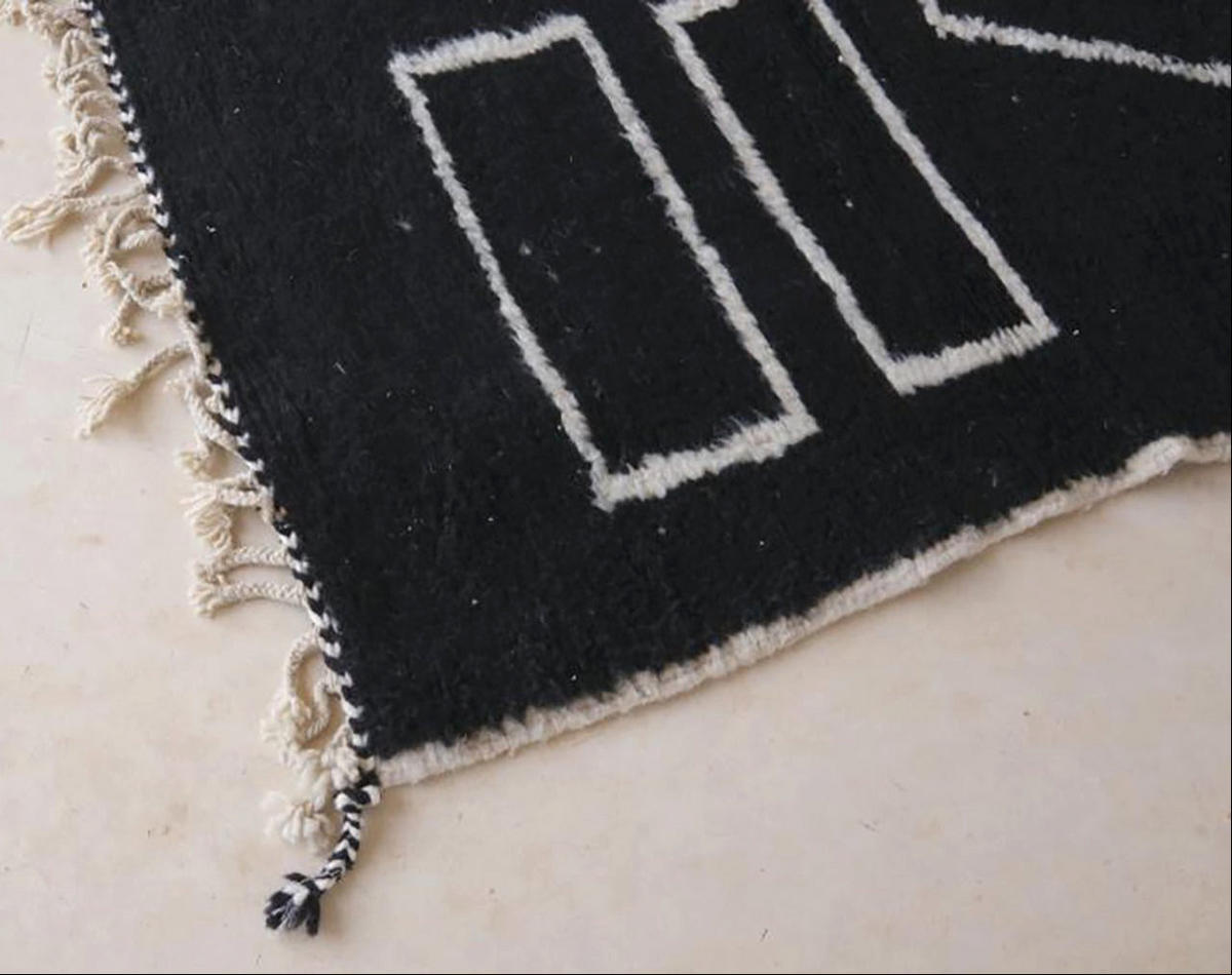 BERBERTEPPICH aus Marokko modern aus Wolle 140x 200 cm - Schwarz, Naturmaterialien (140/200cm) - AFK Living