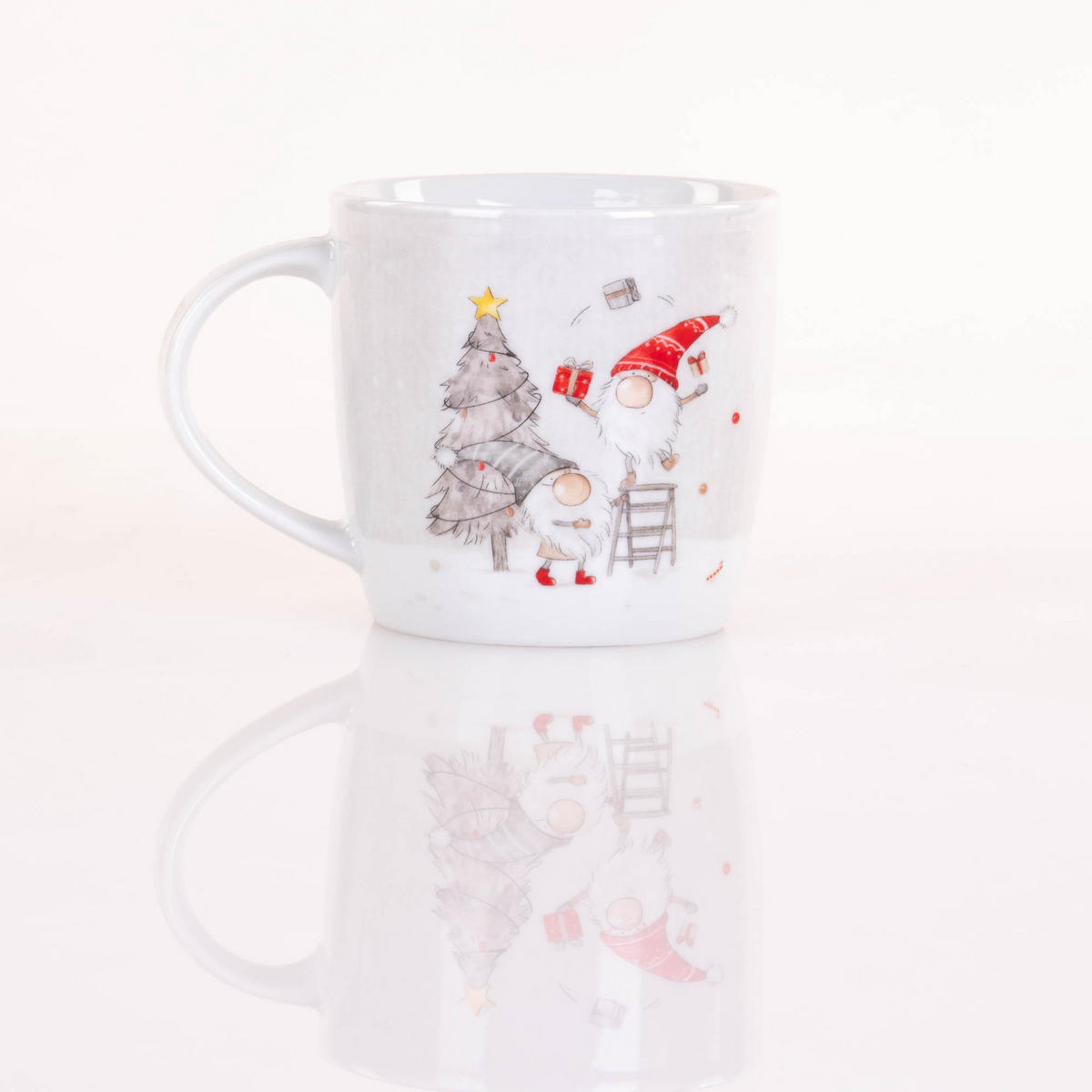 BECHER mit Wichtelmännchen Fiete 330 ml 12,5/8,7/8,7 cm - Weiß, Keramik (8.7/8.7/12.5cm) - Boltze Home