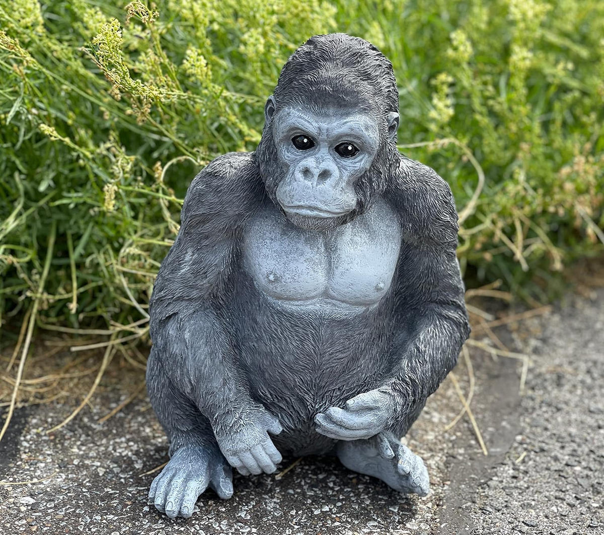 STEINFIGUR Gorilla Ben Affe frostfest Steinguss Gartenfigur - Grau, Stein (23/29/14cm) - stoneandstyle