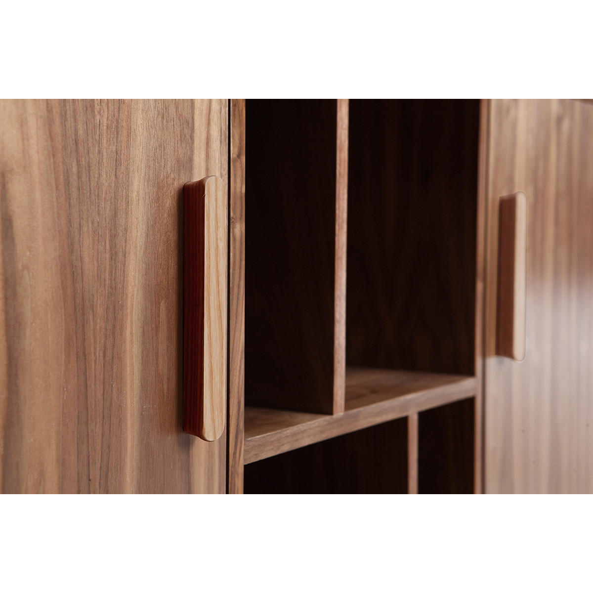 SIDEBOARD Vintage Holz Nussbaum HALLEN - Walnussfarben, Holz (40/86/122cm) - Miliboo