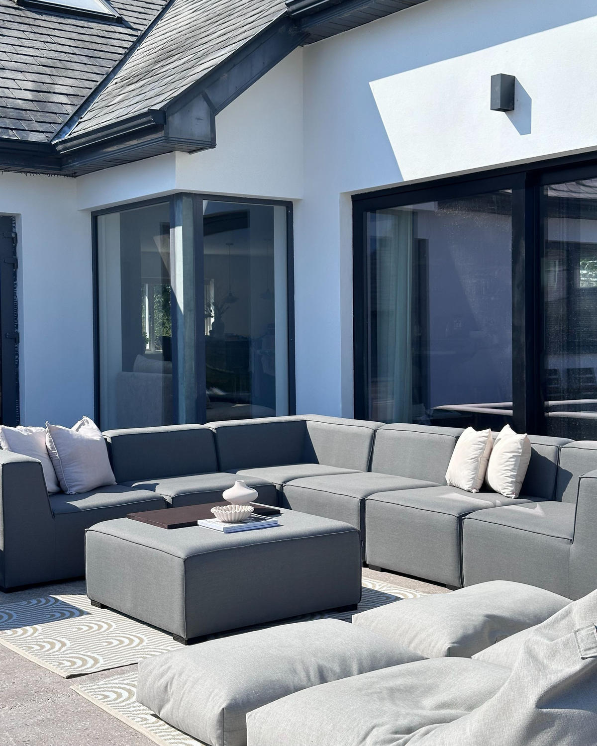 LOUNGE SEDACÍ SOUPRAVA SADA 7-místná šedá pravostranná modulární Arezzo - šedá, textil - Beliani