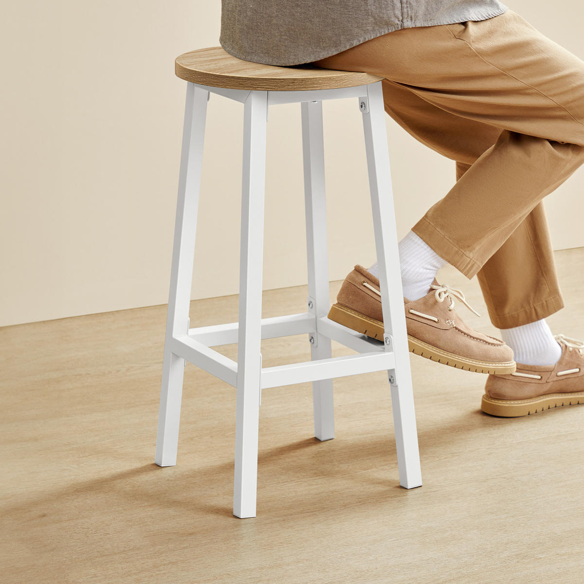 BARHOCKER in sonoma und Weiß Beine - Naturfarben/Weiß, Holzwerkstoff (32/65/32cm) - Home Collective