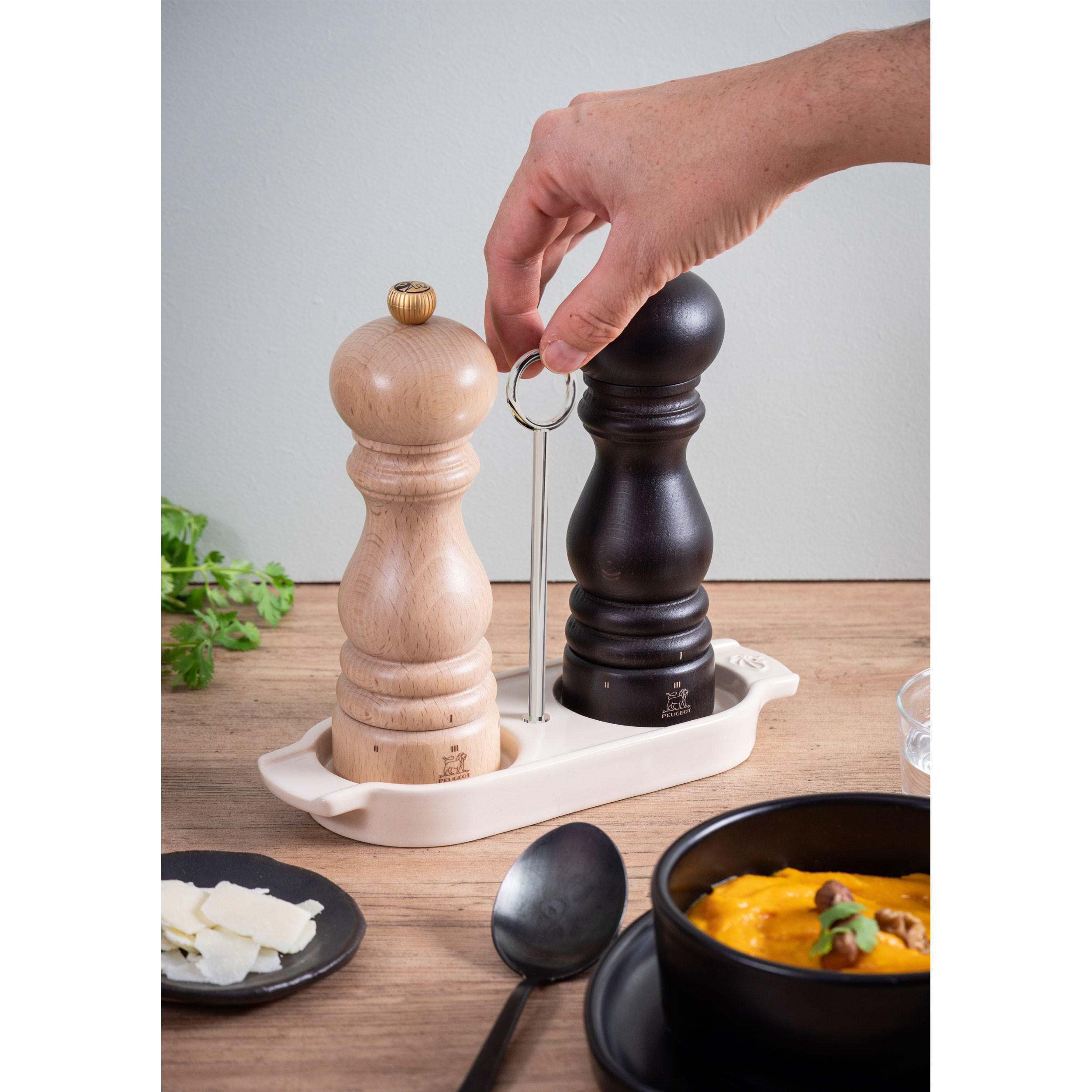 MENAGE Linea 18cm Keramik Ecru - Ecru, Keramik (12.5/3/21.7cm) - PEUGEOT