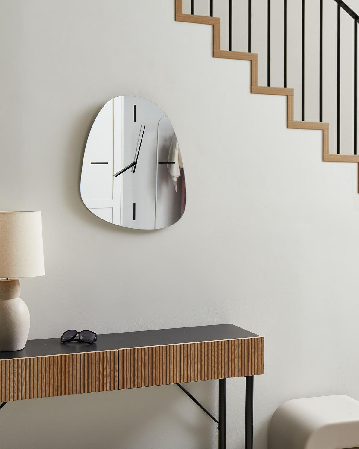 CEAS DE PERETE 45 cm argintiu Almansa - argintiu, sticlă (45/54/3cm) - Beliani