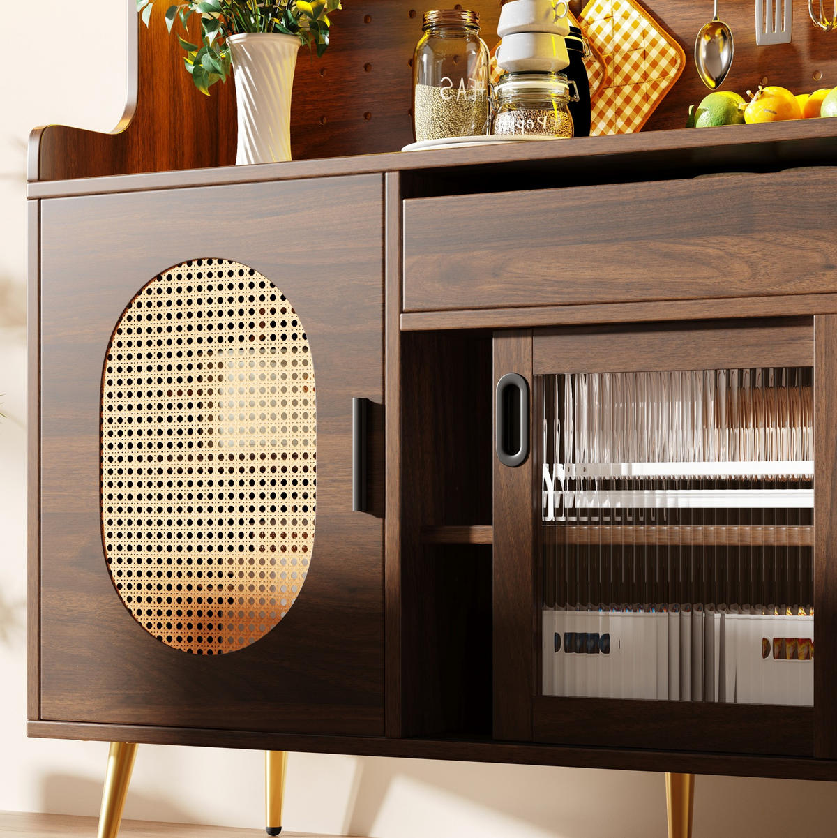 BIFE omara z LED-osvetlitvijo, MDF, rjava, 145/39/171 cm - rjava, leseni material (39/171/145cm) - OKMYHOME