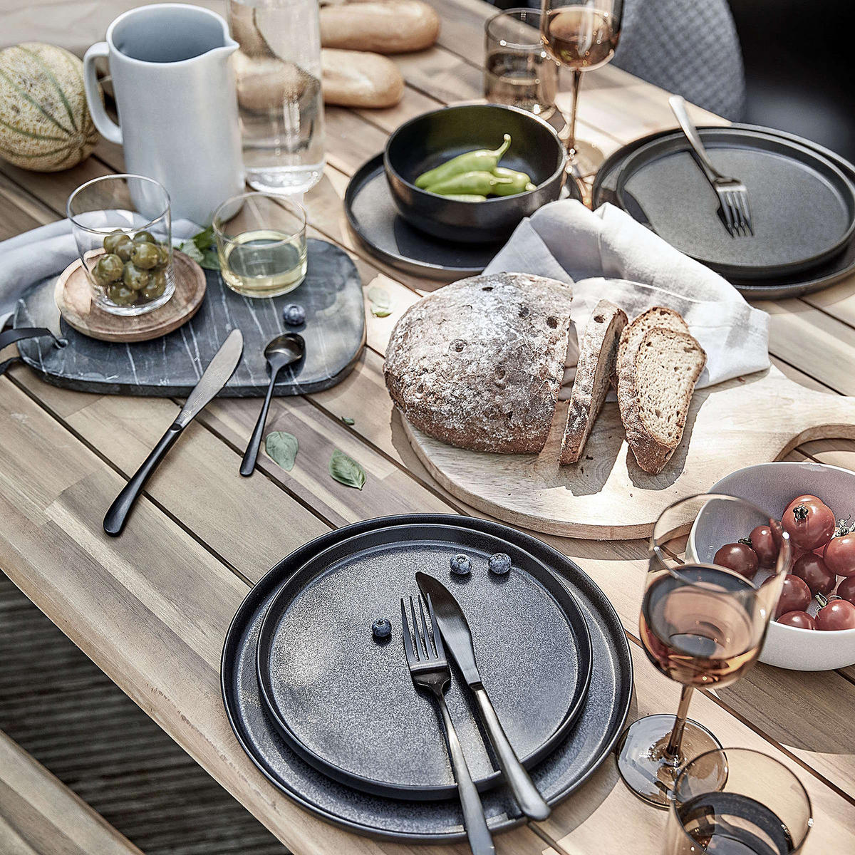 FRÜHSTÜCKSTELLER Casa Nova - Schwarz, Keramik (23/23/2cm) - Butlers