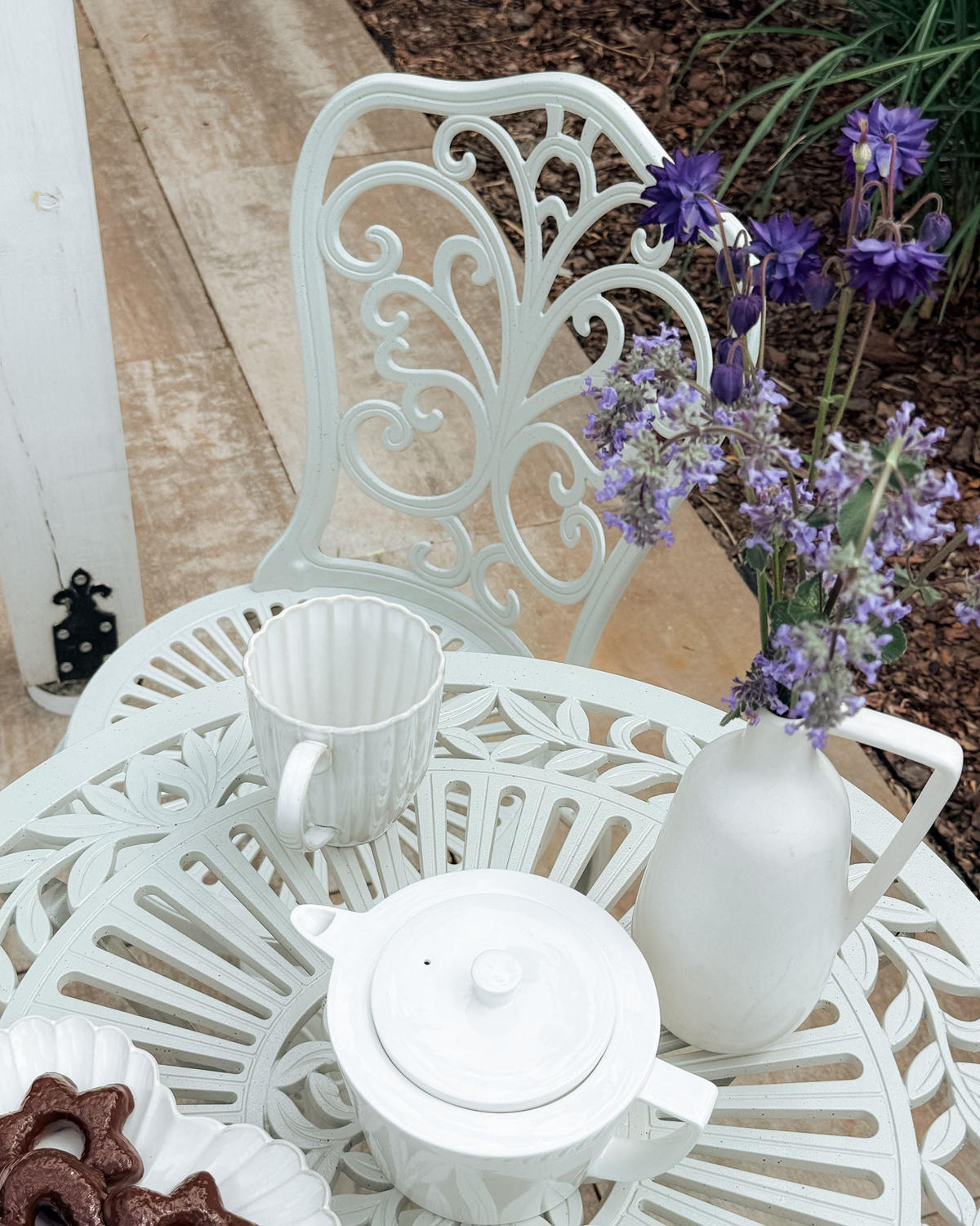 BISTRO-SET 2-Sitzer Weiß Triora/Dascio - Weiß, Metall - Beliani