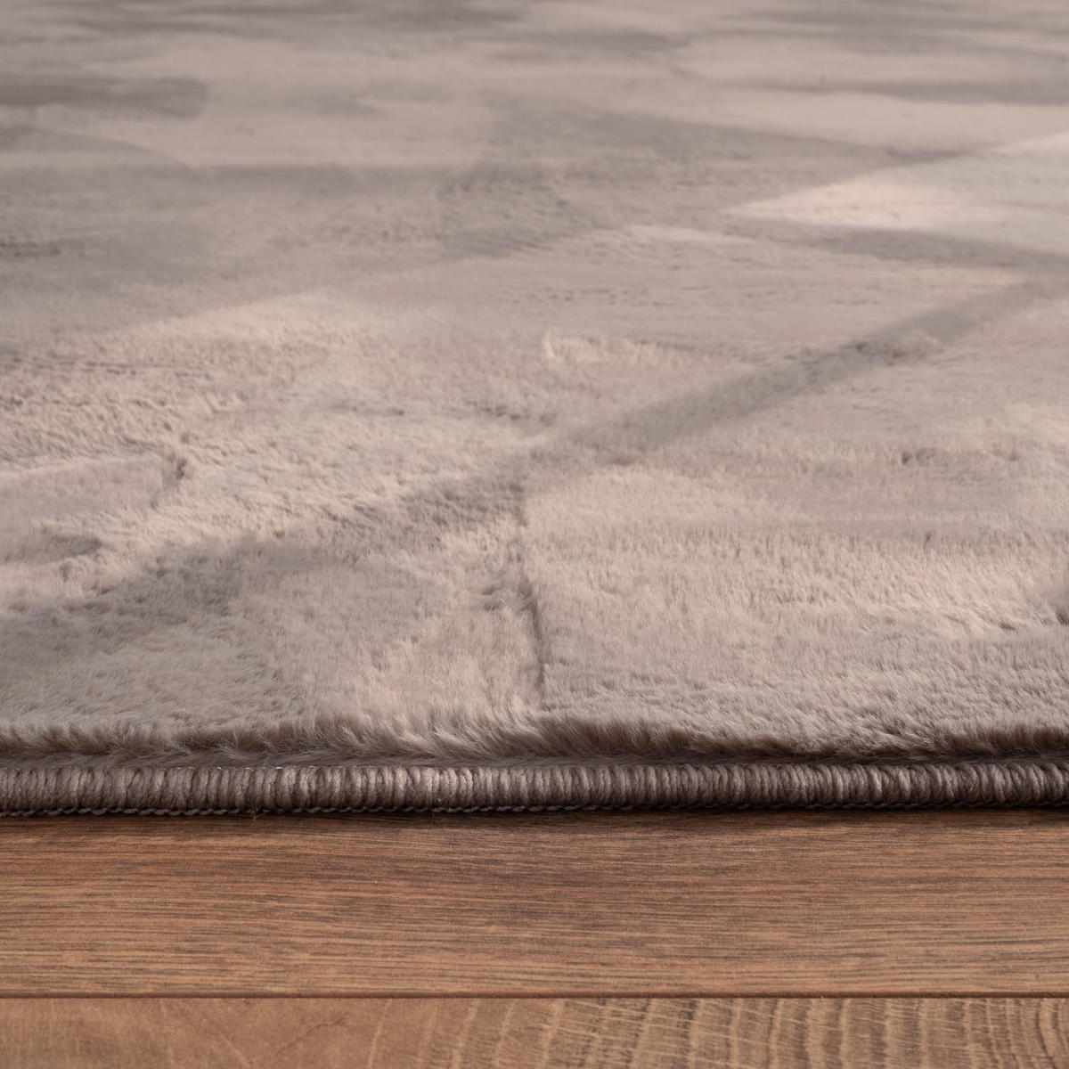 TEPPICH Kurzflor waschbar Einfarbig Wohnzimmer schmutzabweisend Taupe Rund 160D - Taupe, Textil (160/160cm) - KADIMA DESIGN