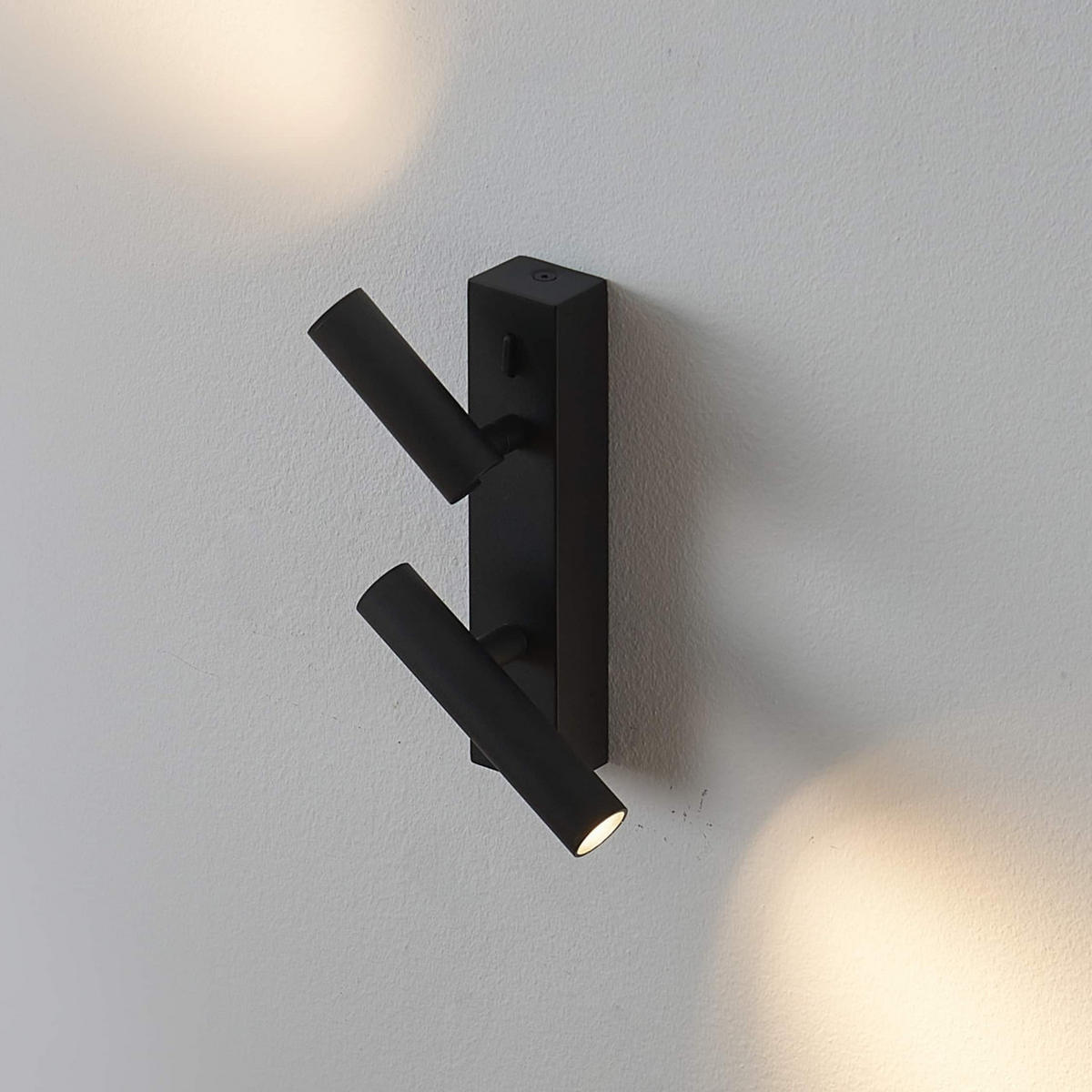WANDLEUCHTE Elenka, Schwarz, 23cm - Schwarz, Metall (4/4/23cm) - KOSILUM