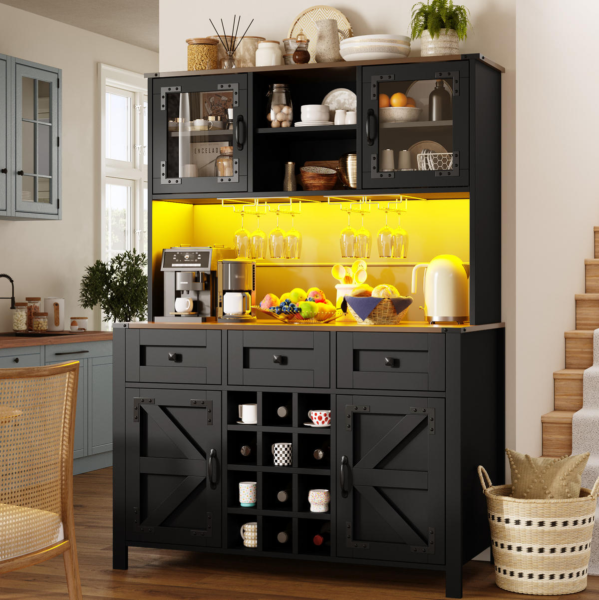 BUFFET 120/40/170 cm in Schwarz mit LED-Beleuchtung und Steckdosenleiste - Schwarz, Holzwerkstoff (120/170/40cm) - Flora Grace