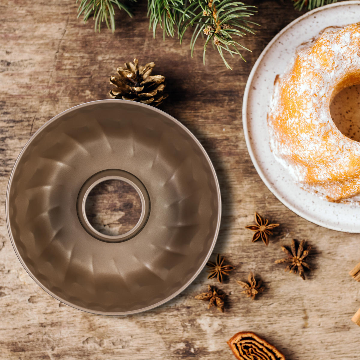 GUGELHUPFFORM - Beige, Metall (25/9cm) - Relaxdays