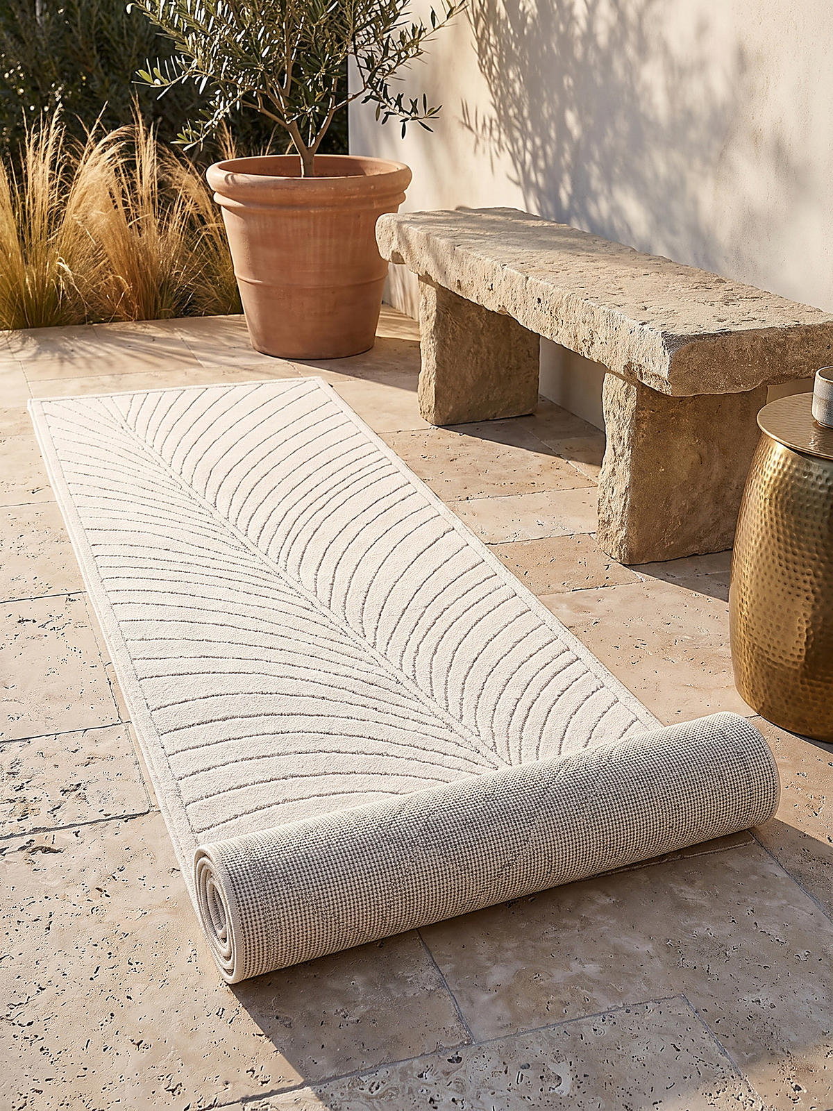 LÄUFER Outdoor, Fußbodenheizung-geeignet, mit Blattmotiv, aus Polypropylen, ENGADIN in Creme, 80 x 250 cm - Beige, Textil (80/250cm) - KADIMA DESIGN
