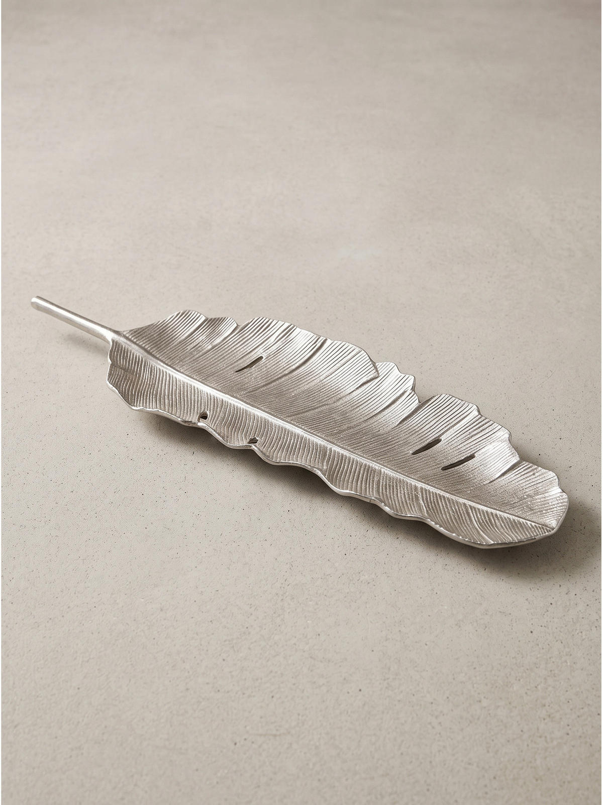 DEKOSCHALE SUBIACO, Aluminium, handgefertigt, Silber, 80 x 26 x 5 cm - Silberfarben, Metall (5cm) - KADIMA DESIGN