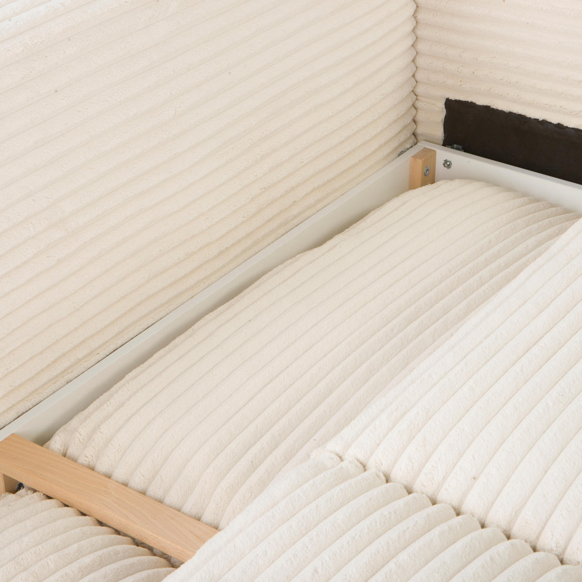 BETTSOFA ILANO Creme Kordstoff mit Schlaffunktion - Creme, Textil (108/92/240cm) - MASSENO