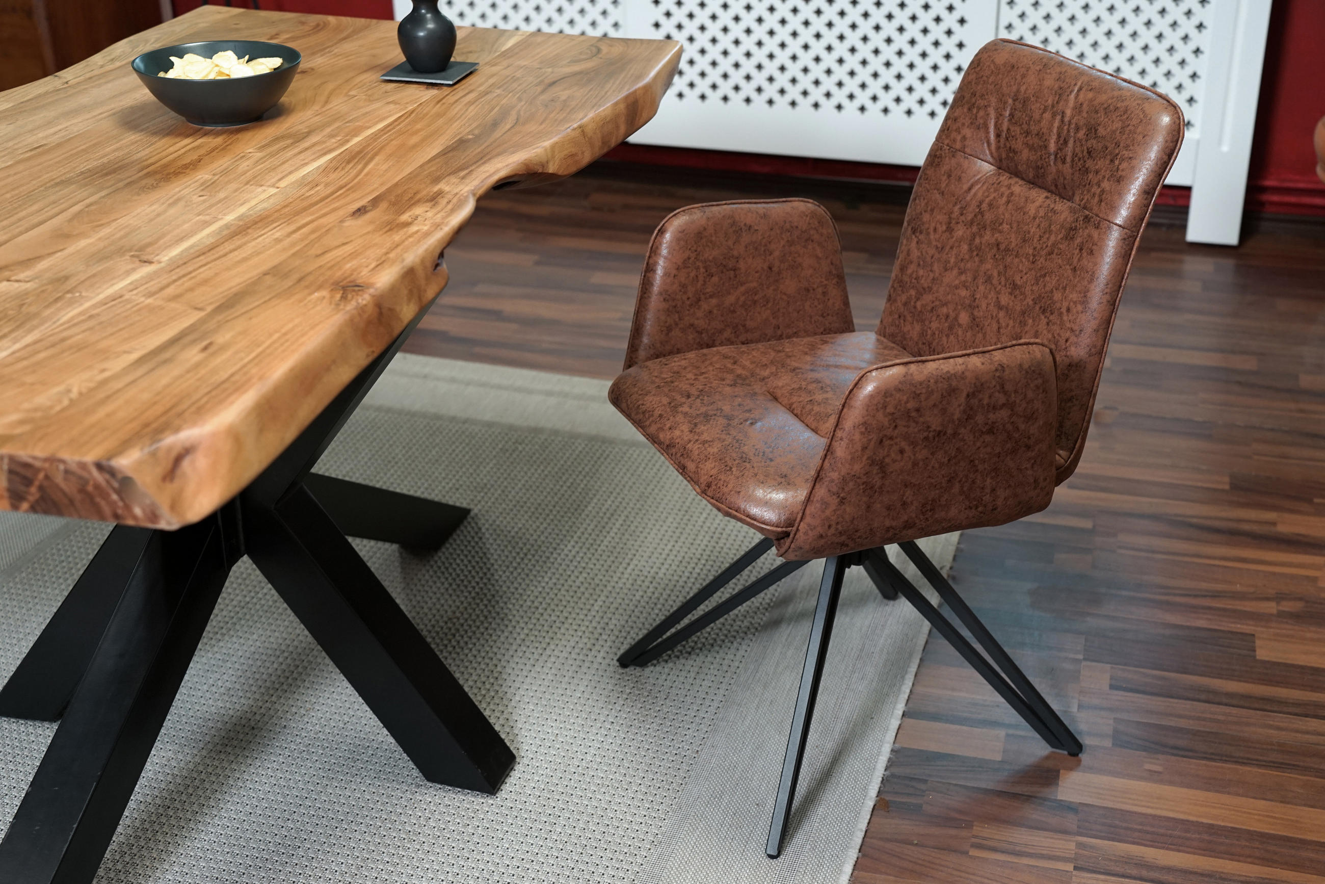 DREHSTUHL CEBU - Nussbaumfarben/Schwarz, Textil/Metall (50/85/50cm) - SAM