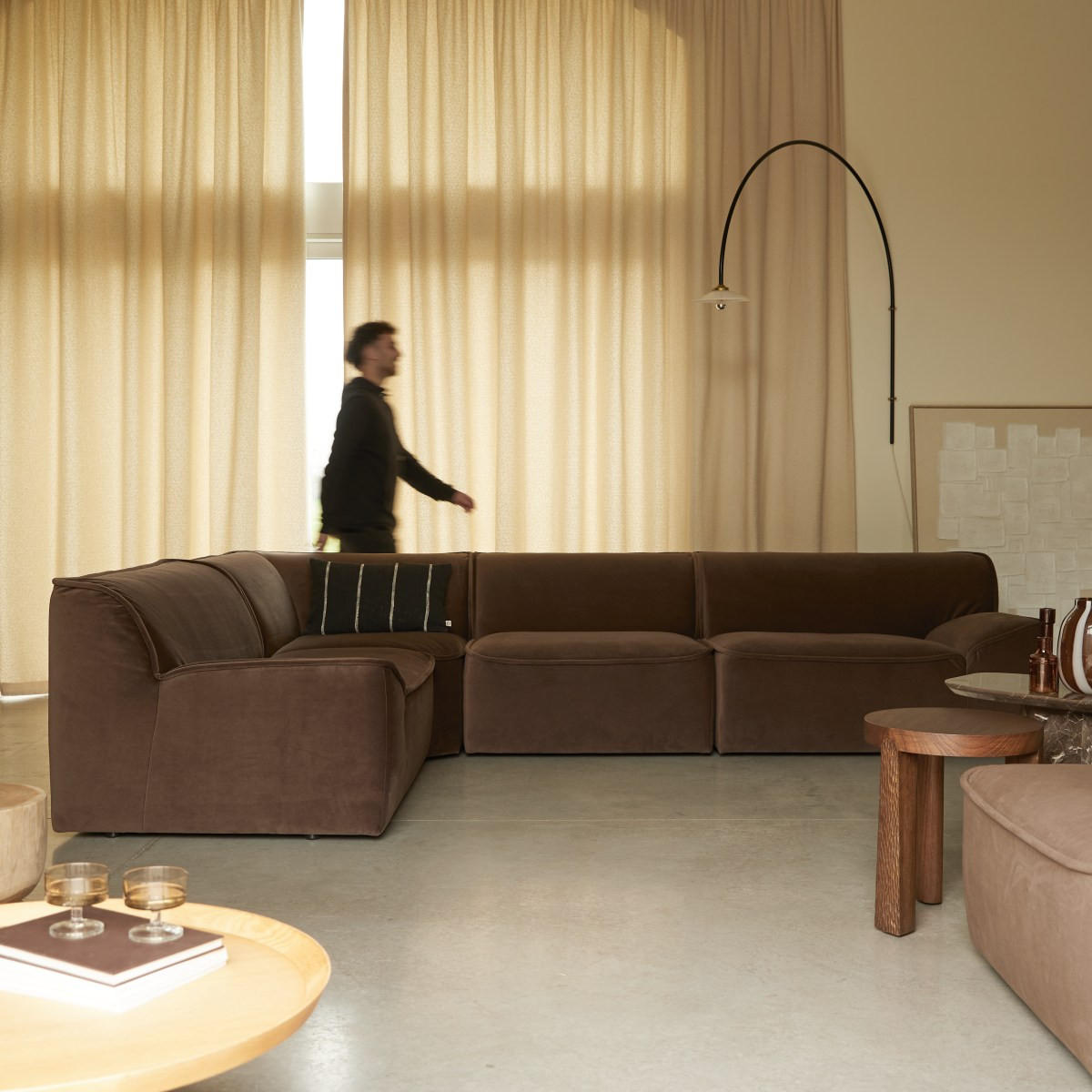 SOFA Quinto Braun aus Stoff - Braun, Textil (315/73/225cm) - Tikamoon