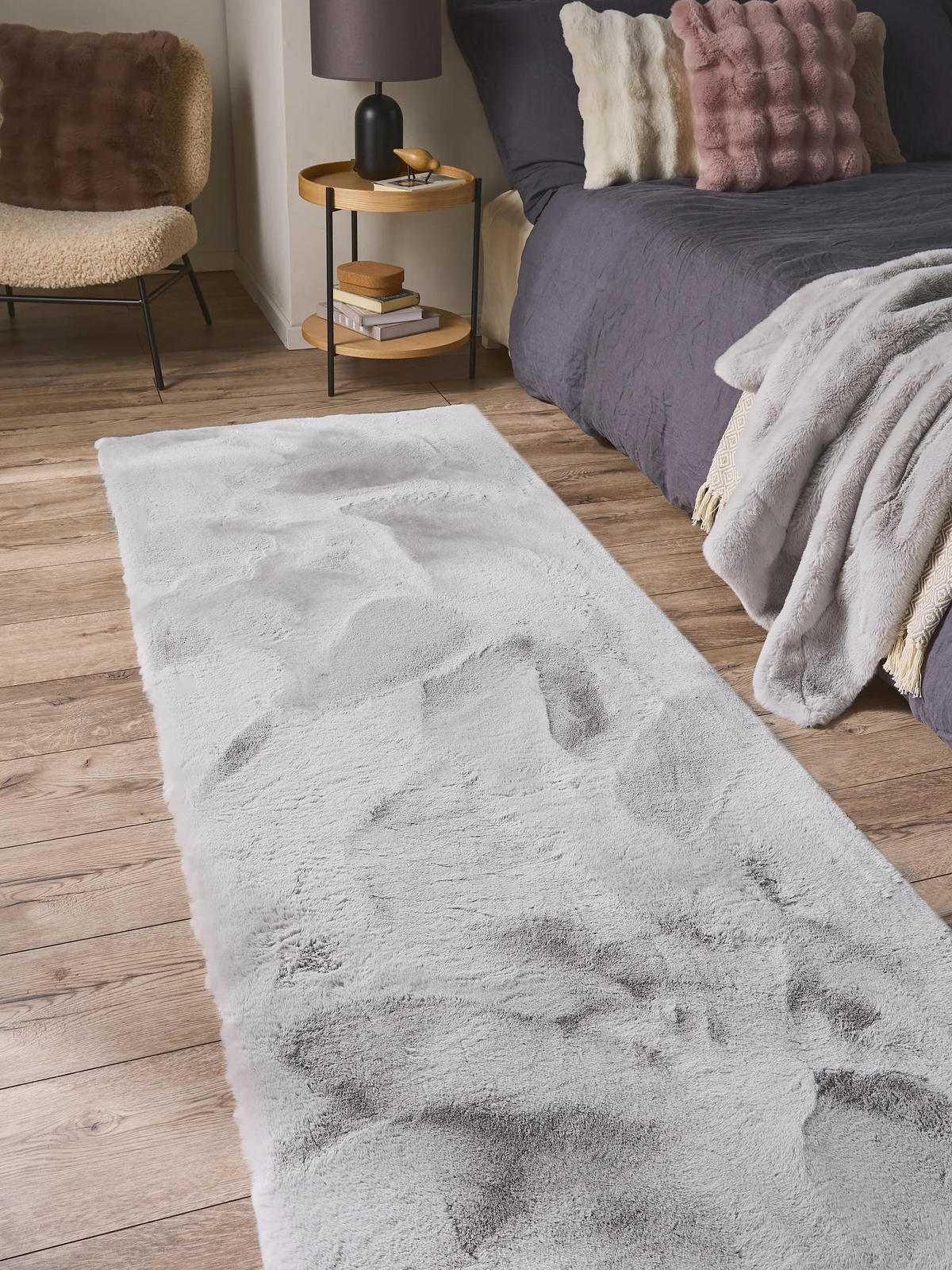 KUNSTFELL-TEPPICH Dave Grau 80x240 cm - Grau, Textil (80/240cm) - benuta Nest
