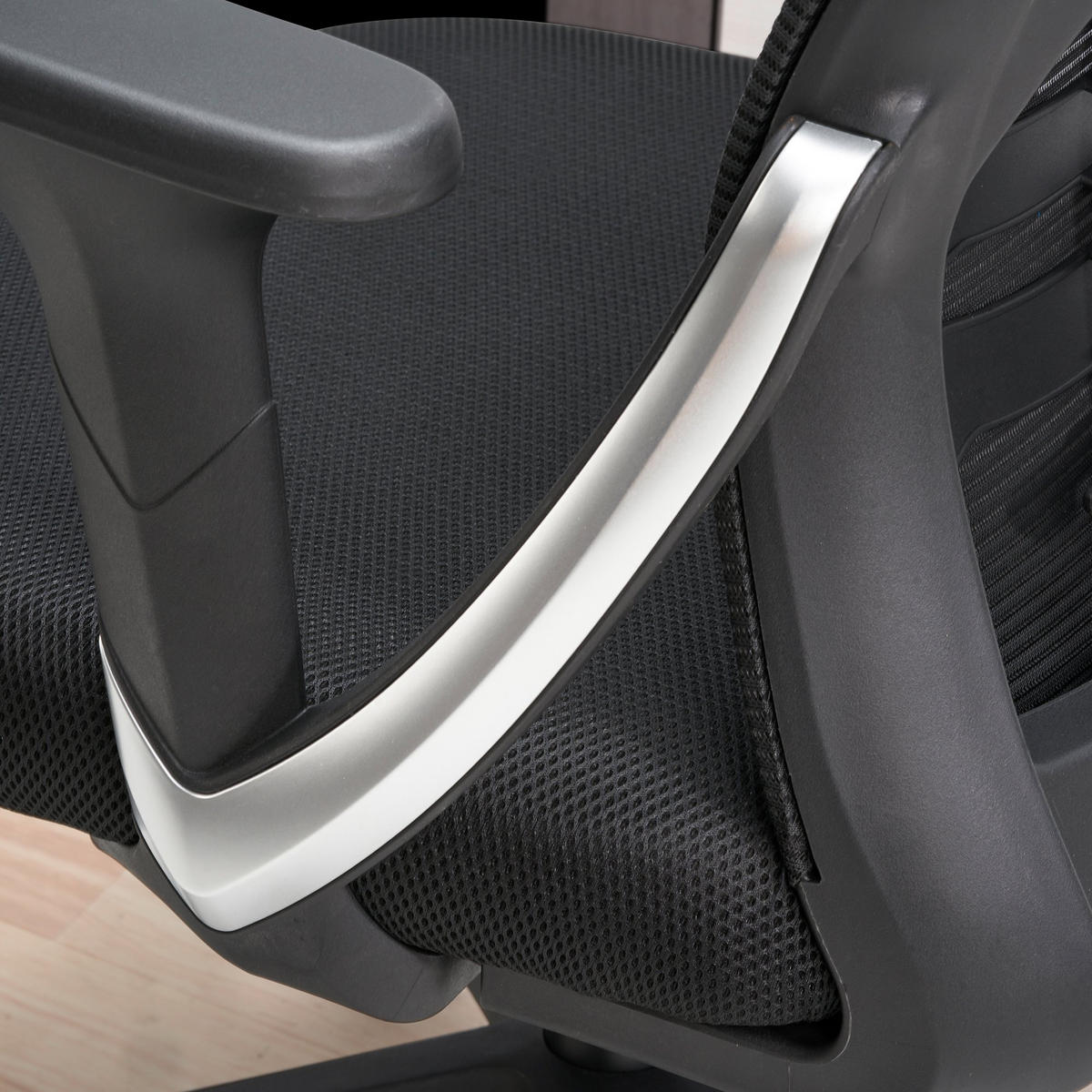 BÜRODREHSTUHL Schwarz Mesh mit Wippmechanik, Kopfstütze und 4-fach Lordosenstütze ASTRA - Schwarz, Kunststoff/Textil (65/123/65cm) - KADIMA DESIGN