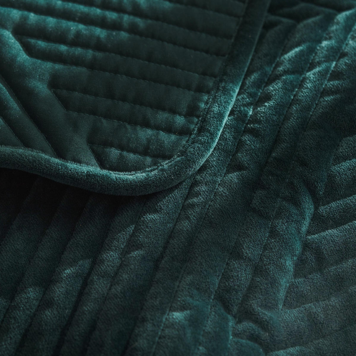 TAGESDECKE Minister - Dunkelgrün, Textil (200/220cm) - home&you