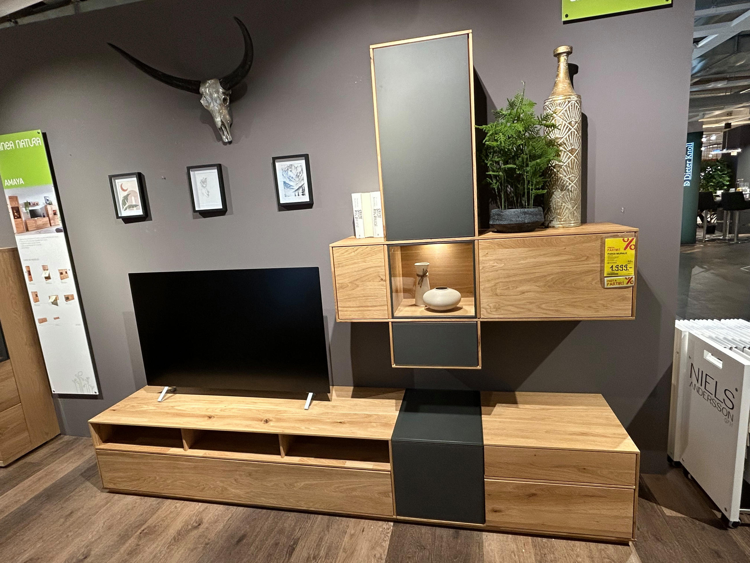 Paroi murale anthracite/chaîne