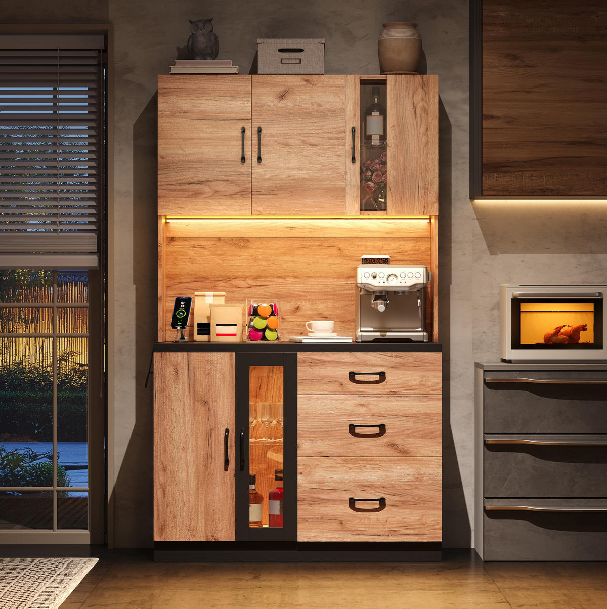 BUFFET aus MDF 105x40x180 cm in Holzoptik/Schwarz mit LED, USB, Steckdosen und verstellbaren Einlegeböden - Naturfarben, Holzwerkstoff (105/180/40cm) - Modfu