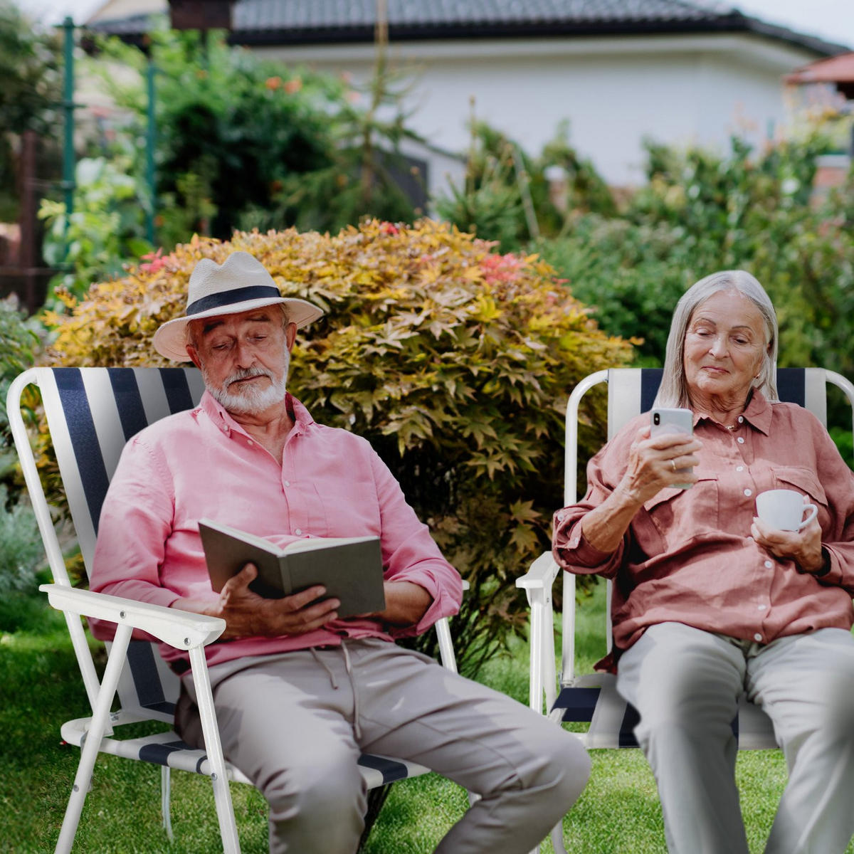 CAMPINGSTUHL bis 100 kg - Blau/Weiß, Textil/Metall (46/73/48cm) - Outtec