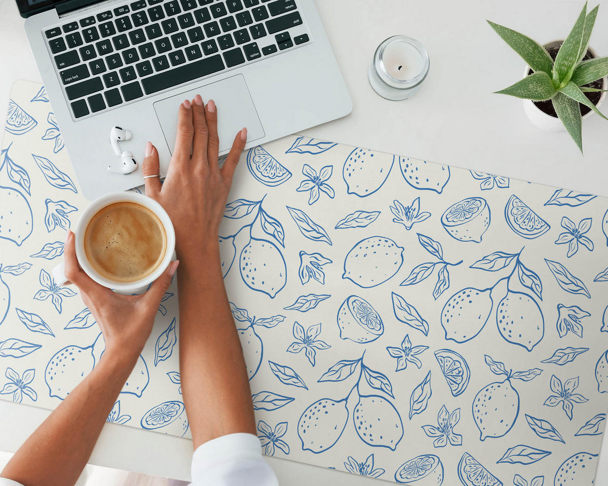 SCHREIBTISCHUNTERLAGE 100x50 cm Blau - Pastellblau, Kunststoff (100/50/1.6cm) - Wallfluent