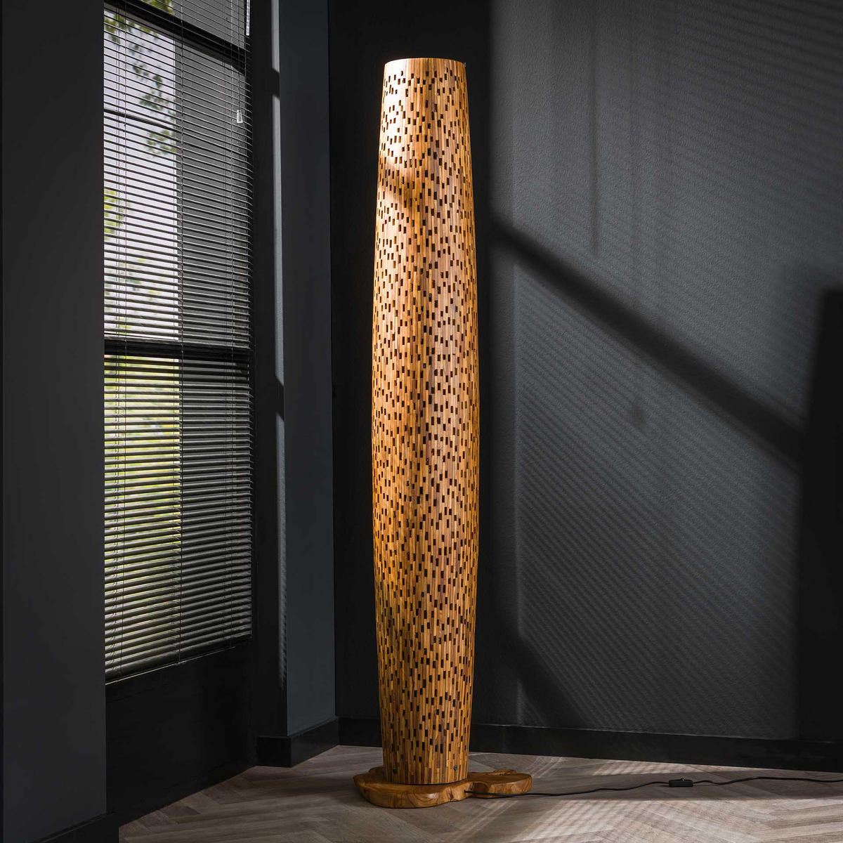STEHLEUCHTE Balken Braun 40/40/ 184 cm - Braun, Holz (40/40/184cm) - Hoyz Collection