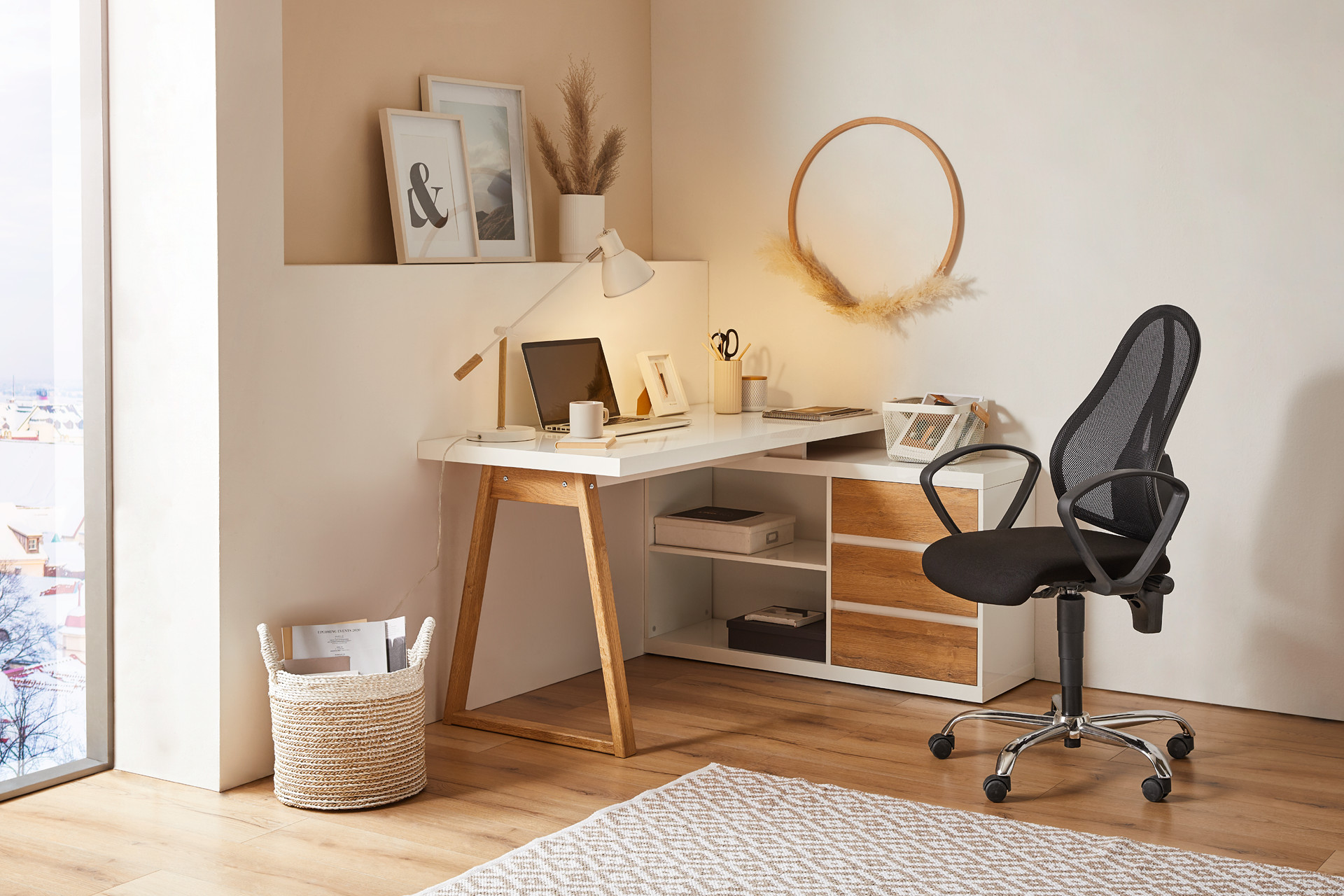 Büromöbel Frühling