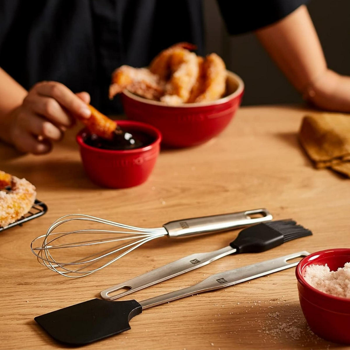 TEIGSCHABER Silikon Edelstahl Spatel Backspatel Küchenhelfer - Silberfarben/Schwarz, Kunststoff/Metall (6/2/31cm) - Zwilling