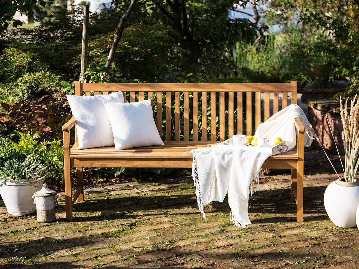 GARTENBANK zertifiziertes Holz hellbraun 180 cm Vivara - Hellbraun, Holz (180/88/67cm) - Beliani