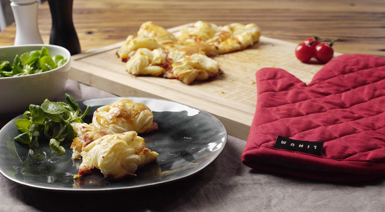 XXXLecker-Pizza-Puff-Pastry-Twists