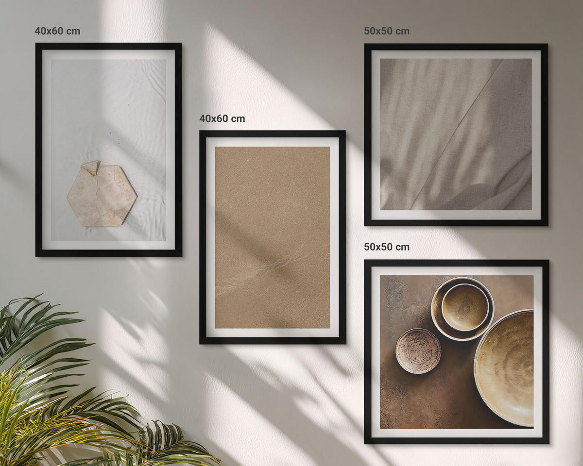 BILDER SET 4er Set - 50x50 cm & 40x60 cm Schwarzer Rahmen - Minimalistische warme Texturen - Schwarz, Kunststoff (50/50cm) - TULUP