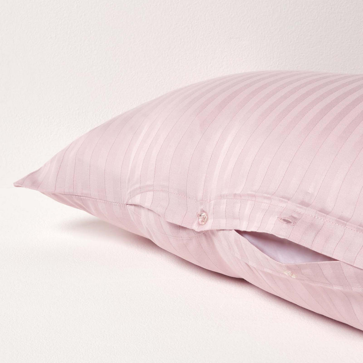 KISSENBEZUG für V-Form-Kissen, Damast-Streifen, Fadendichte 330 - Flieder, Textil (38/76cm) - Homescapes