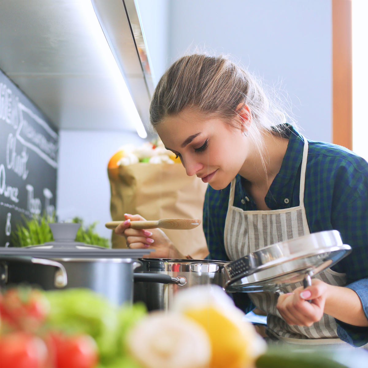 POKLICE na hrnec - různobarevná, plast/sklo (27.5/27.5/5cm) - Relaxdays