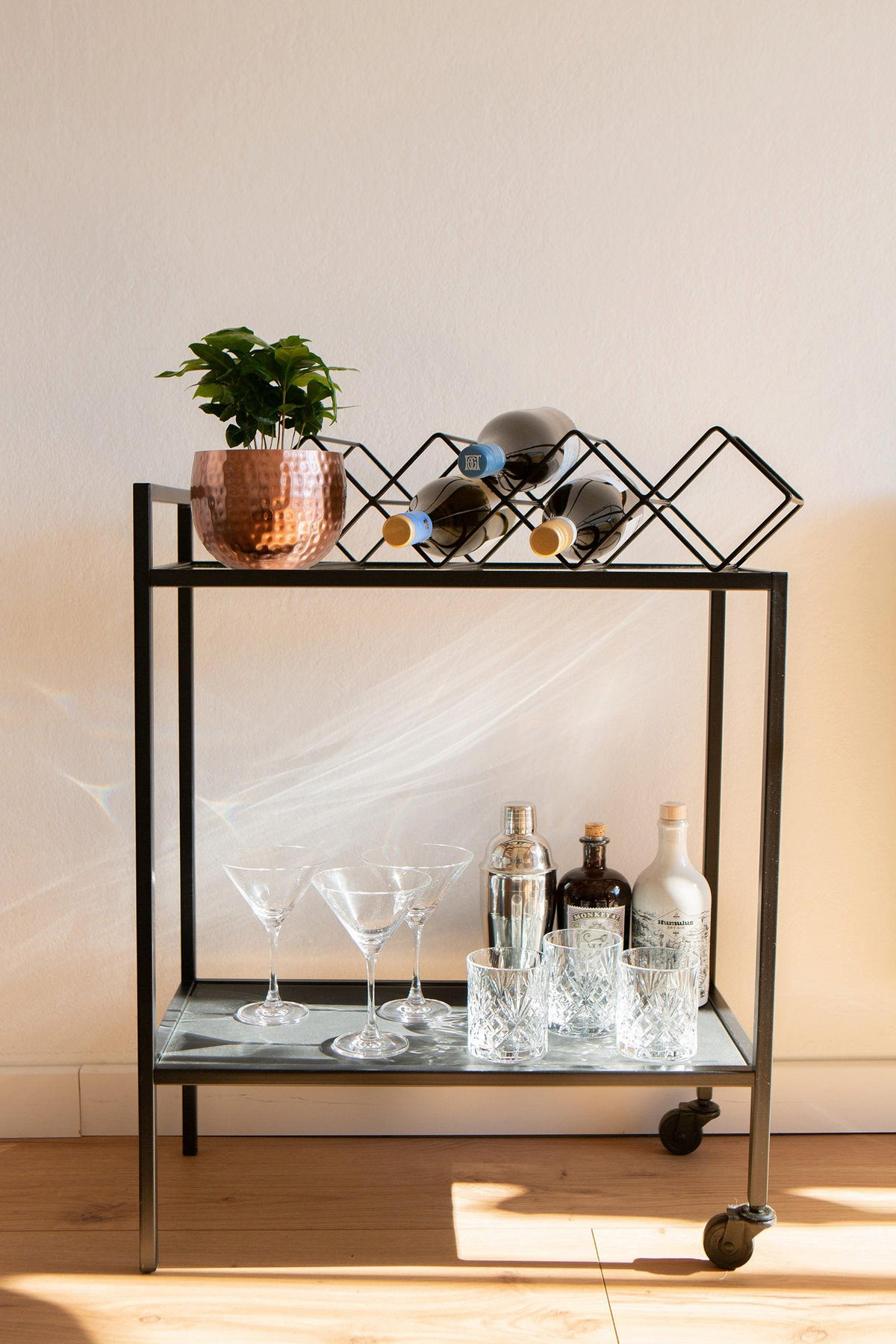 WEINREGAL Kaya aus Eisen in Schwarz 54/13 cm - Schwarz, Metall (14.5/13/54cm) - LaLe Living