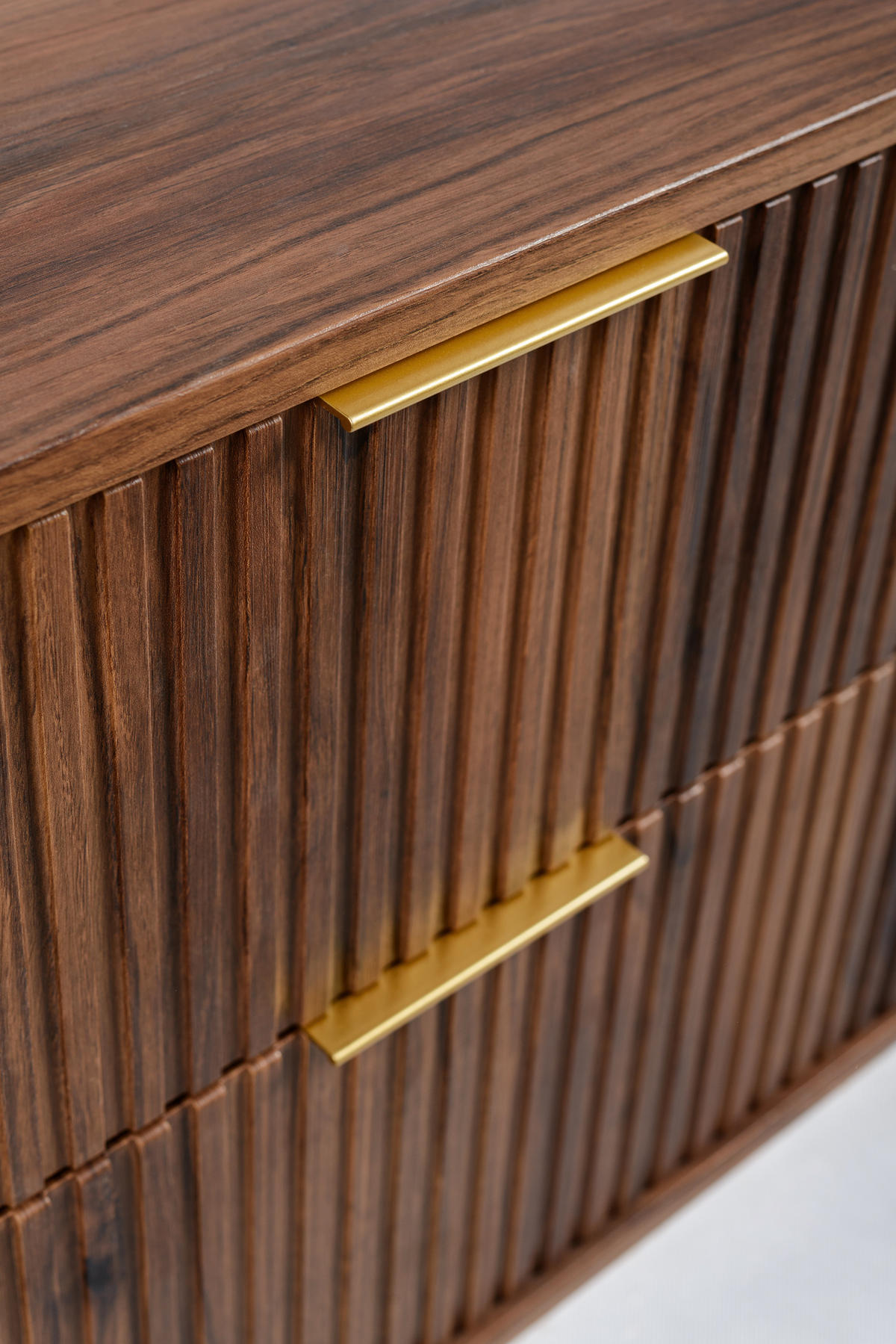 BADEZIMMERSCHRANK, Eiche-Nussbaum, Goldene Griffe, 100 x 51,7 x 41,5 cm - Dunkelbraun/Goldfarben, Holzwerkstoff/Kunststoff (100/51.7/41.5cm) - 3XE LIVING