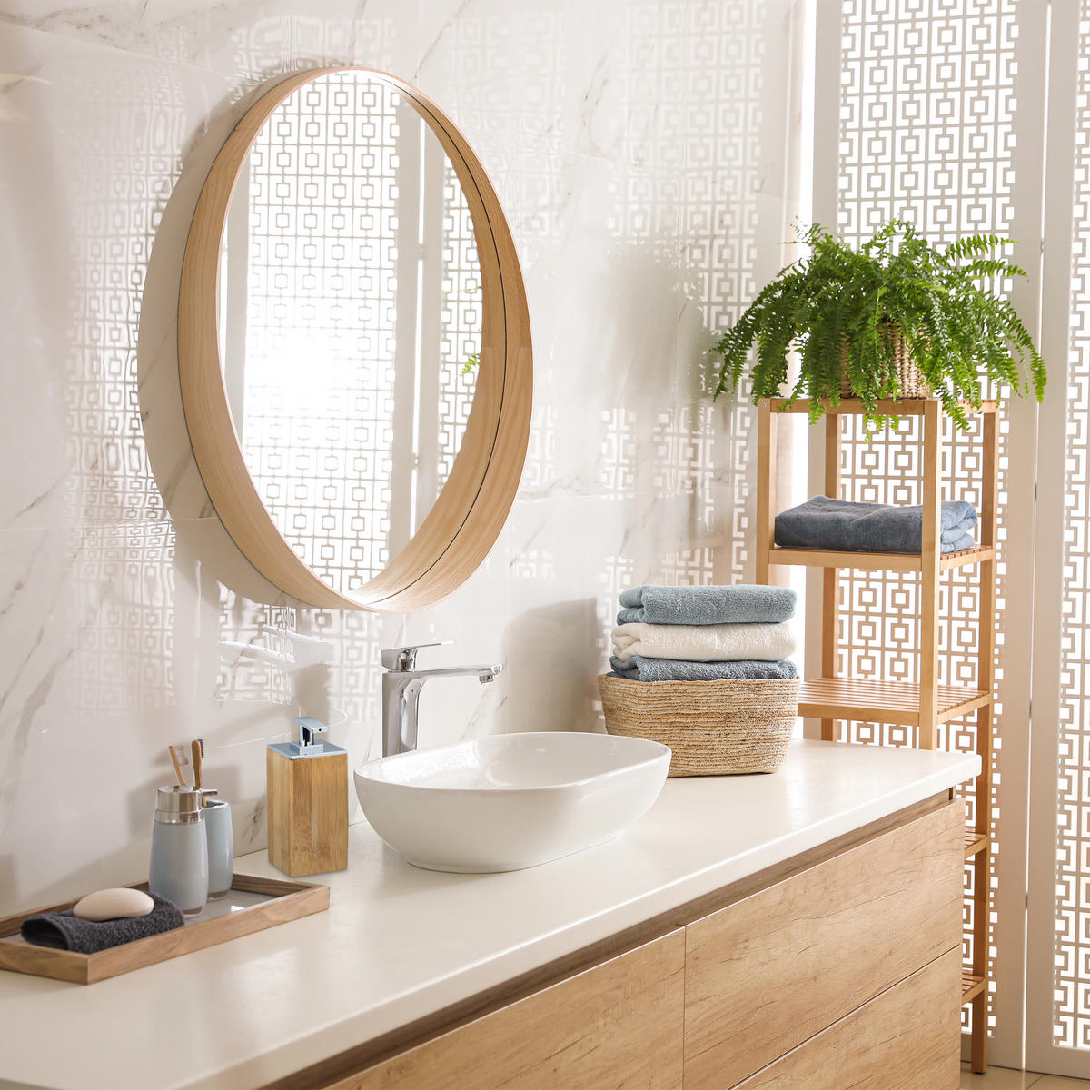 SEIFENSPENDER - Hellbraun, Holz/Kunststoff (7/17/7cm) - Relaxdays