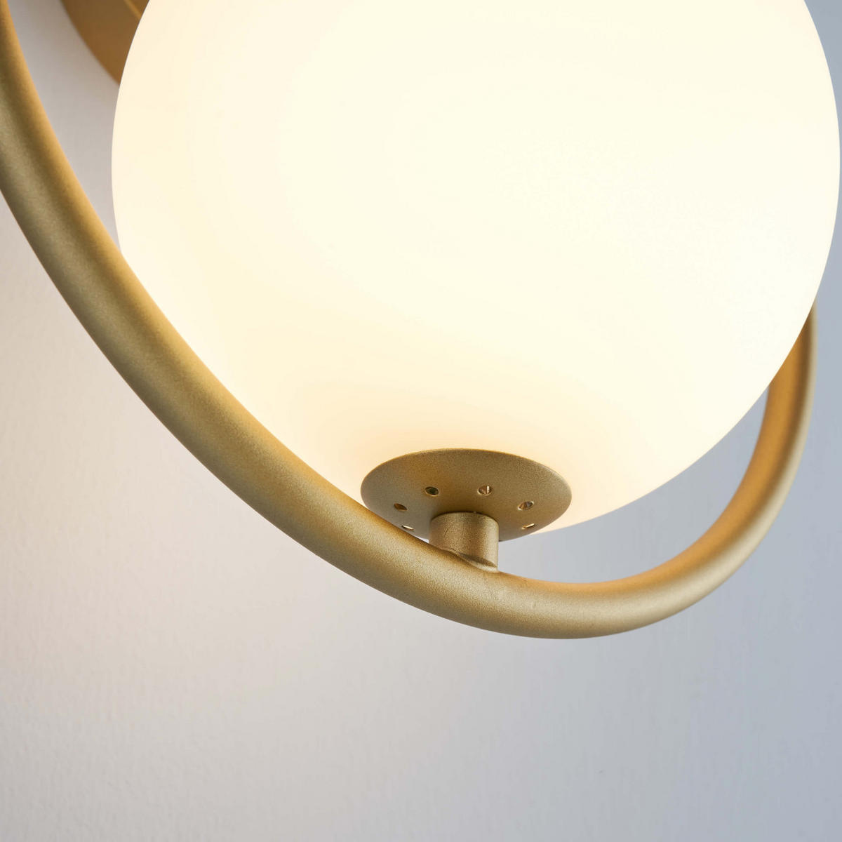 WANDLEUCHTE Steya, Weiß und Gold, 30cm - Goldfarben, Glas (25/30/20cm) - KOSILUM