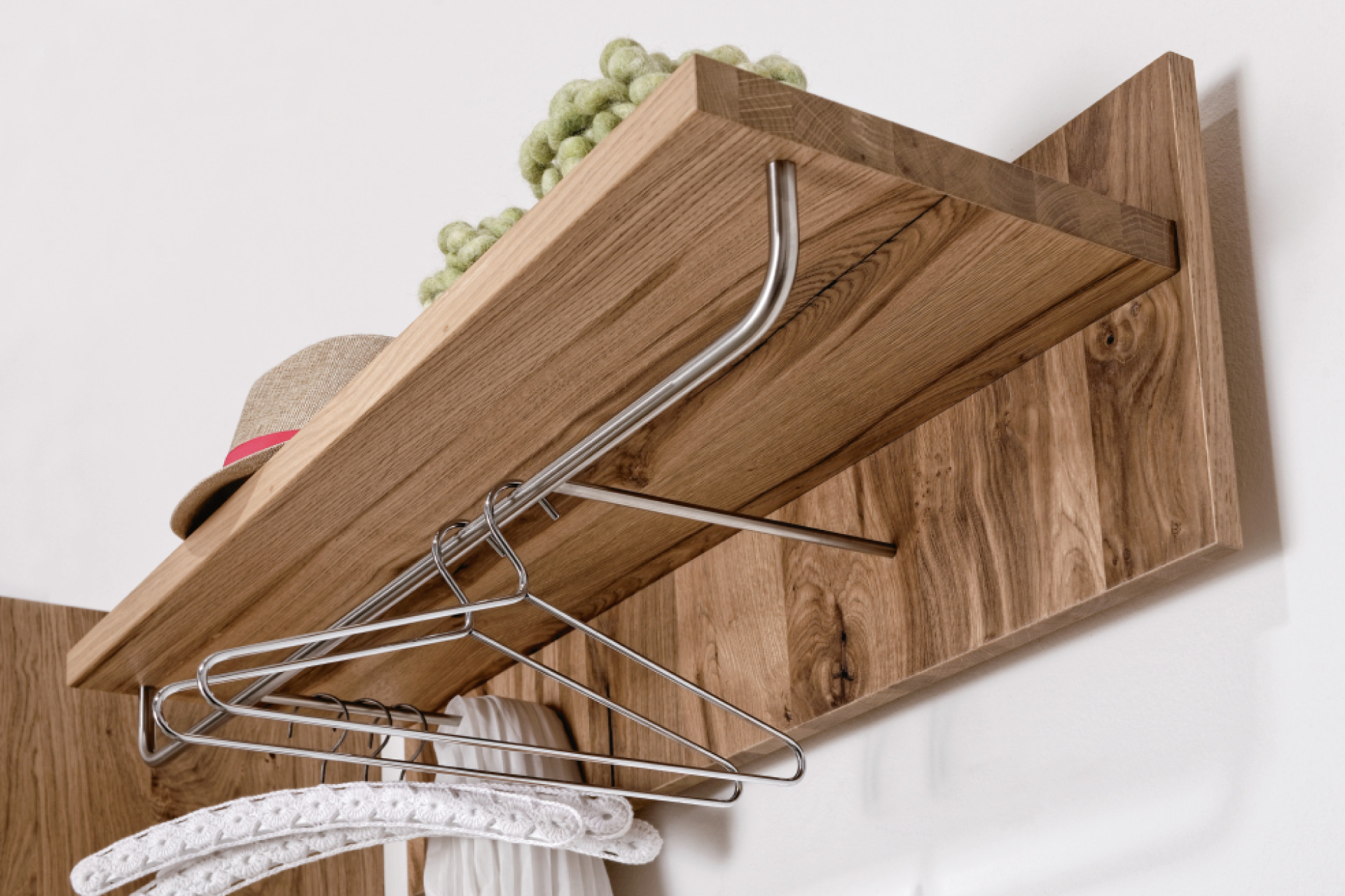 Kleiderbügel Metall