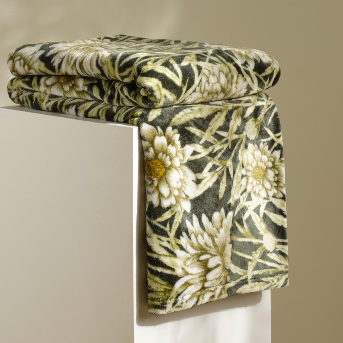 DECKE Forica - Dunkelgrün, Textil (150/200cm) - home&you