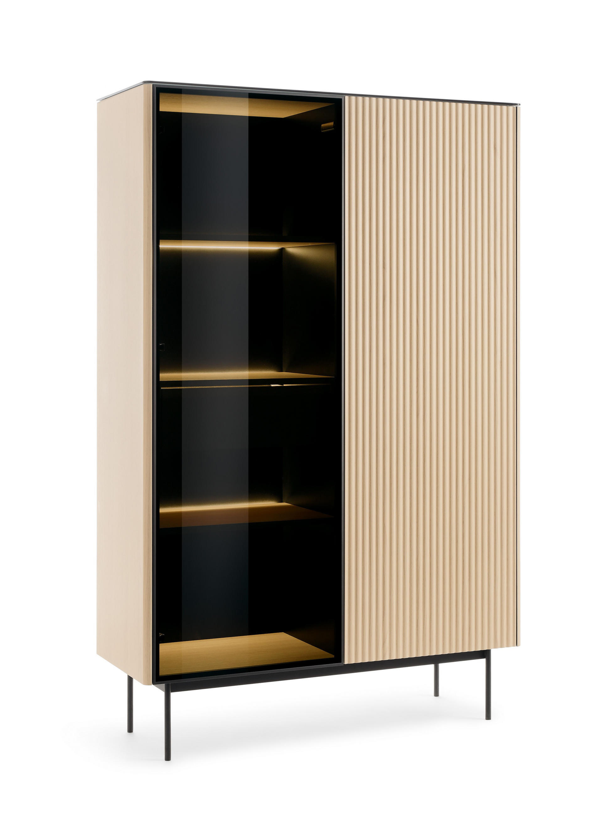 VITRINE Rita Vincenza Eiche, Hochschrank mit LED Beleuchtung und Glasfront - Eichefarben/Schwarz, Holzwerkstoff (107/163/39cm) - Bettso