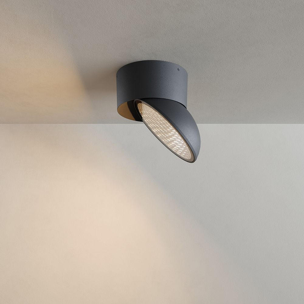 s.luce Led-Aufbauleuchte Schwarz 13x8.2x13 cm