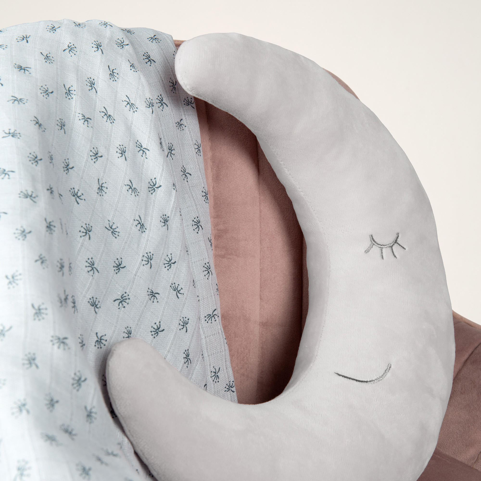 NACKENKISSEN Mond grau - Grau, Textil (25/8cm) - Roba