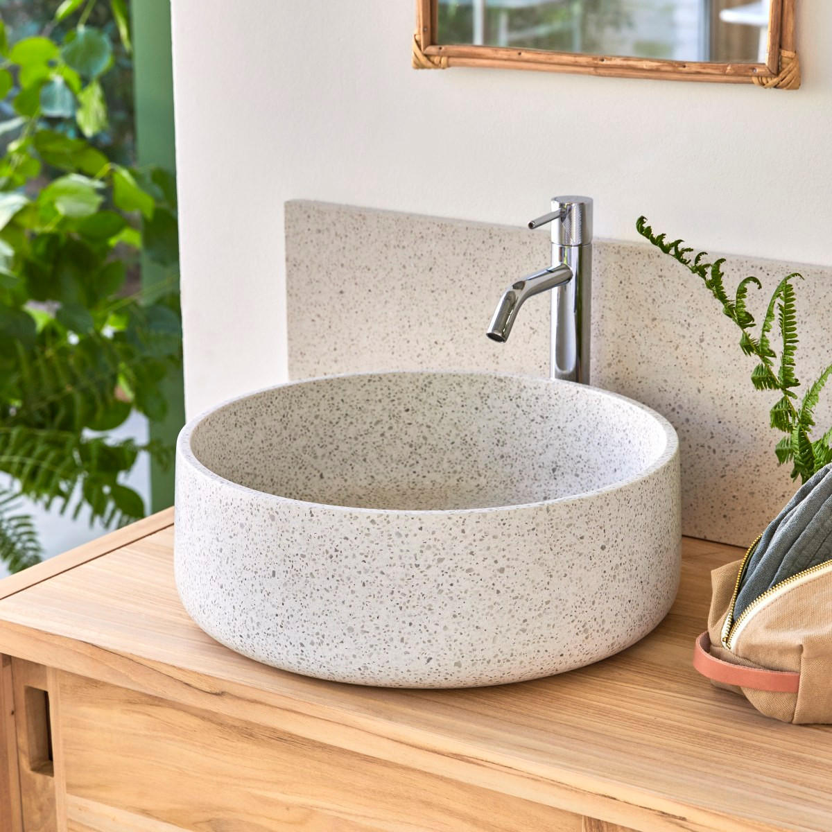 WASCHBECKEN Milos Weiß aus Premium-Terrazzo - Weiß, Stein (40/14/40cm) - Tikamoon