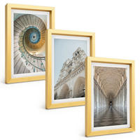 BILDER SET 3er Set - 20x30 cm Goldrahmen - Wendeltreppe der Kathedralenfassade - Goldfarben, Kunststoff (20/30cm) - TULUP