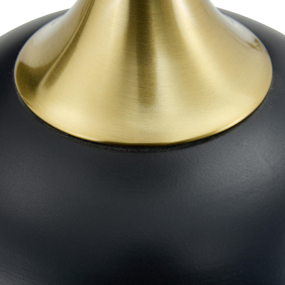 BEISTELLTISCH DE-37424 rund mit Metallgestell Walnuss - Walnussfarben, Holzwerkstoff (60/60/58cm) - ComfortXL