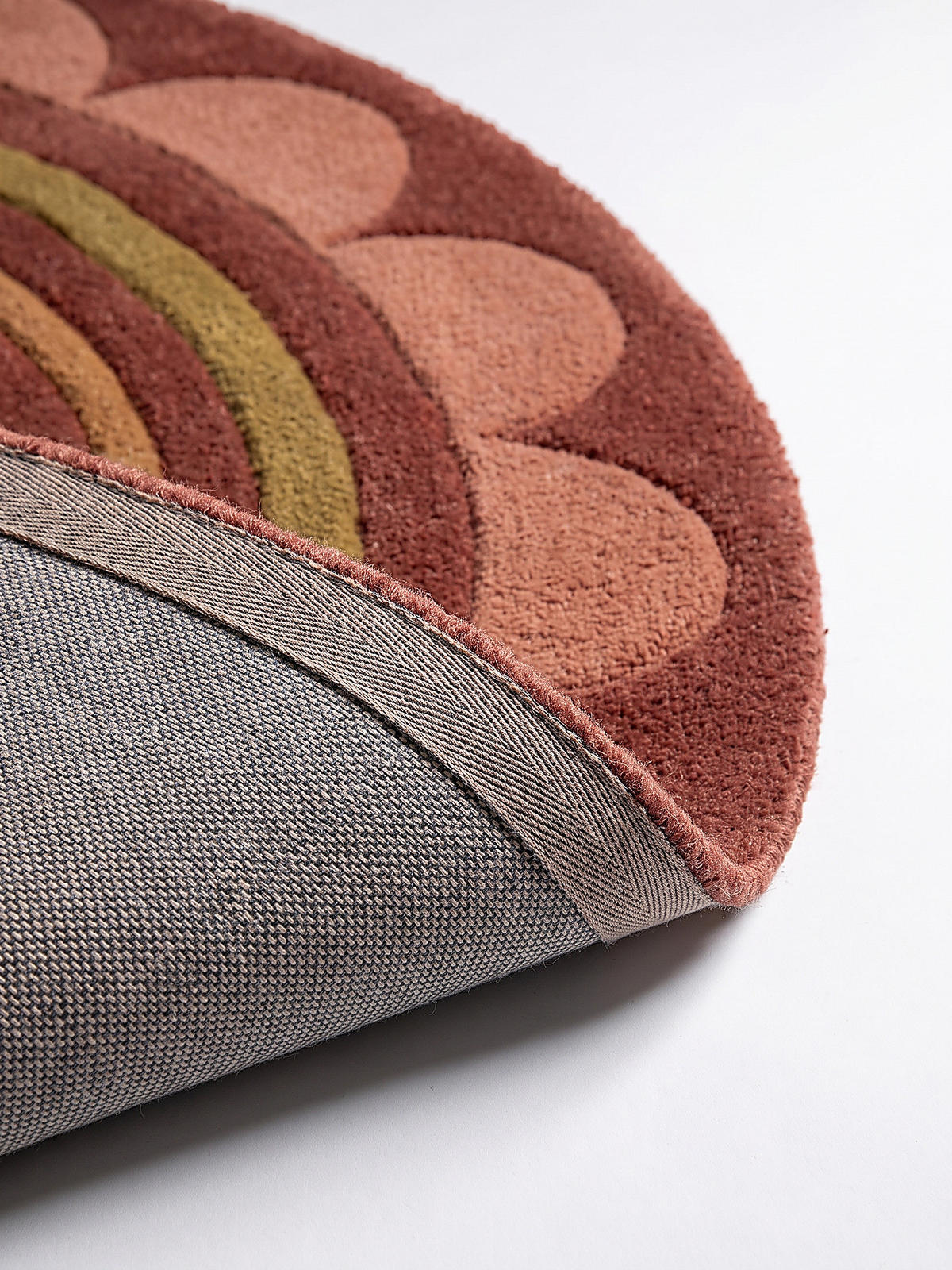 WOLLTEPPICH handgetuftet WENSUM, Scallop-Bordüre, Beerenrot, Ø 120 cm - Rot, Textil (120/120cm) - KADIMA DESIGN