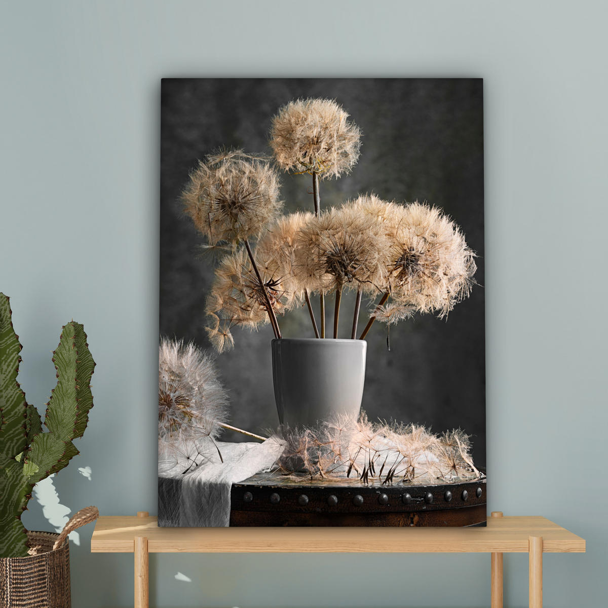 LEINWANDBILD Blumensamen - Löwenzahn - Vase - Stilleben - Blumenstrauß Wandbild Wohnzimmer 60x80 cm - Dunkelgrau, Textil (60/80cm) - MuchoWow